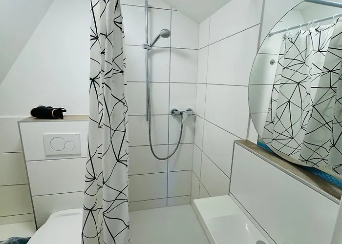 Flussnaehe Dreierwohnung Апартаменты